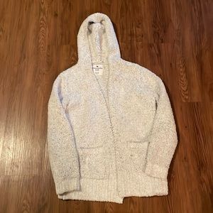 🩷 Abercrombie kids, girls size 11/12 light gray super soft cardigan with hood